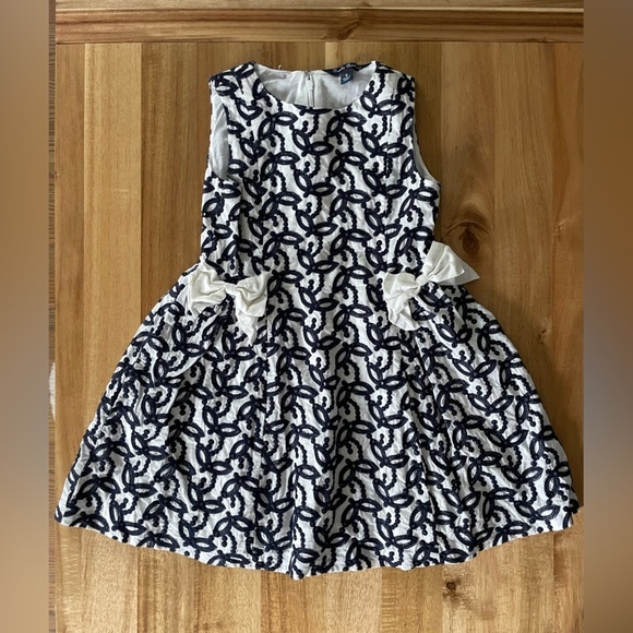 Brooks Brothers Other - Brooks Brothers White and Navy Dress, Size 6